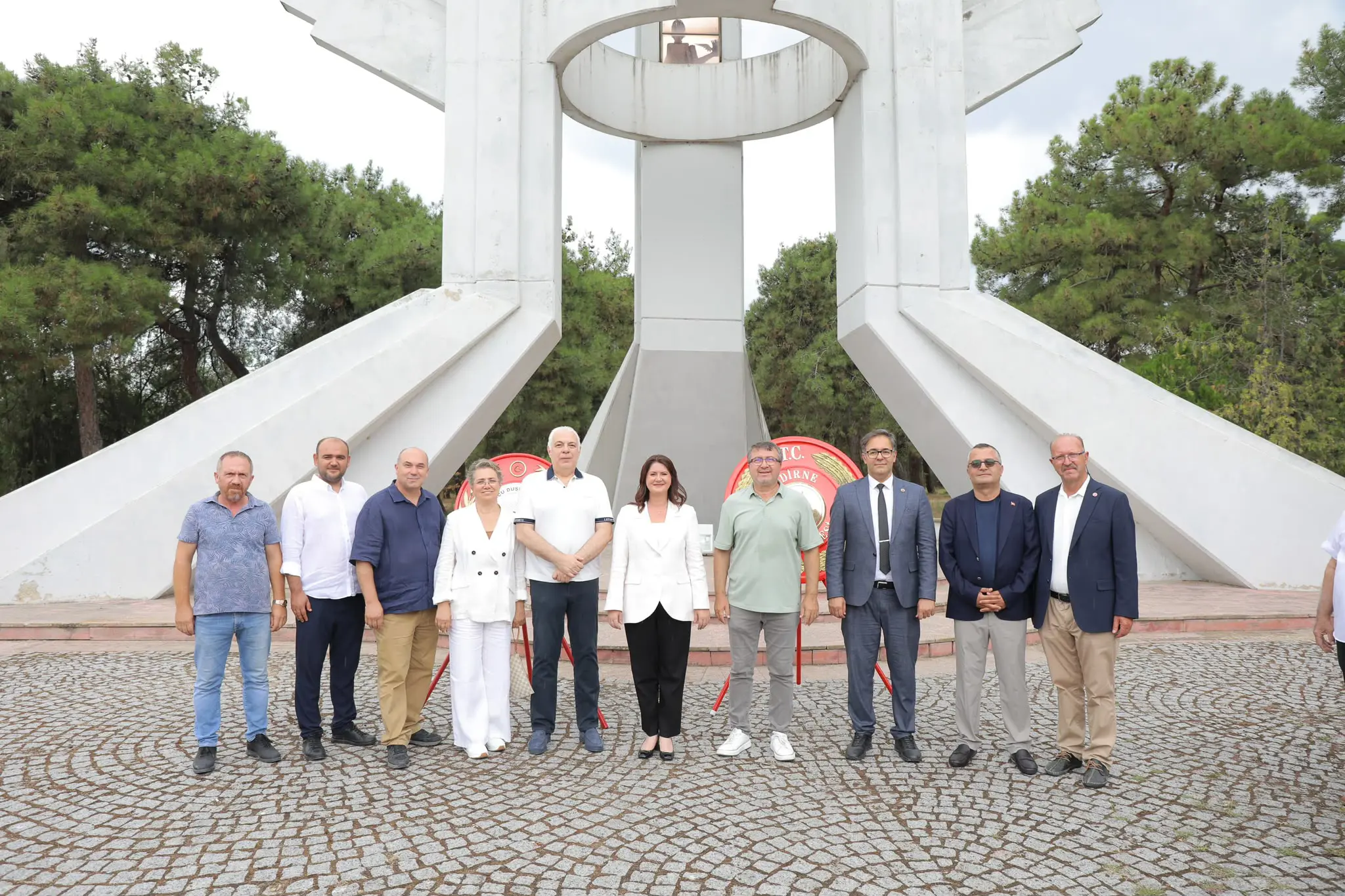BAŞKAN GENCAN: " BİZİM YÖNÜMÜZ; GAZİ MUSTAFA KEMAL ATATÜRK'ÜN GÖSTERDİĞİ ÇAĞDAŞLIK HEDEFİDİR " galeri görseli